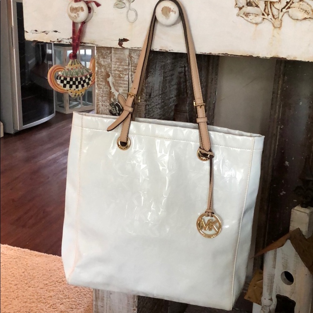 Michael Kors patent leather bag